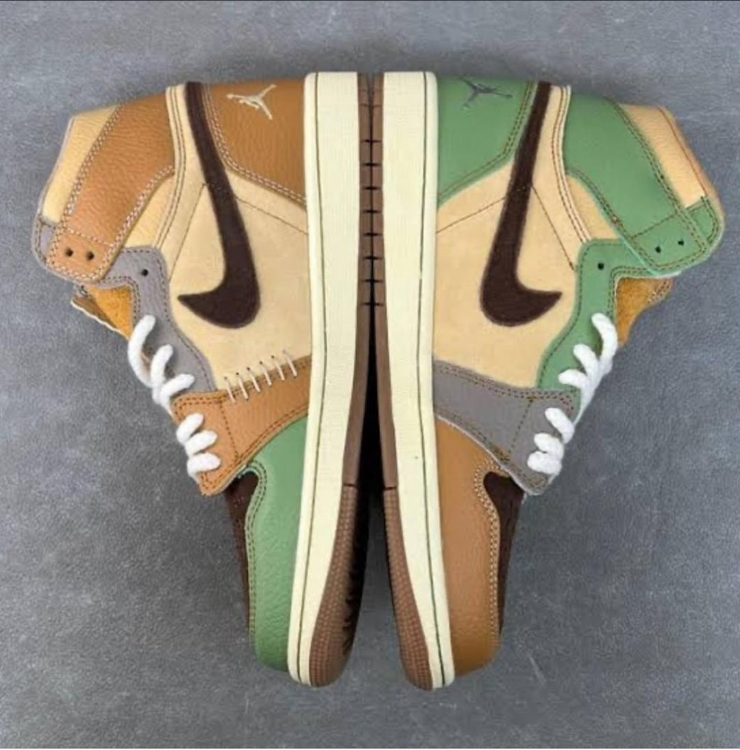 Air Jordan 1 Retro Flax & Green